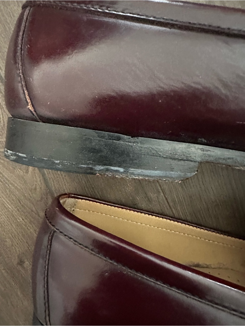 Johnston & Murphy Men’s Burgundy Leather Tassel Loafers - Picture 10 of 10